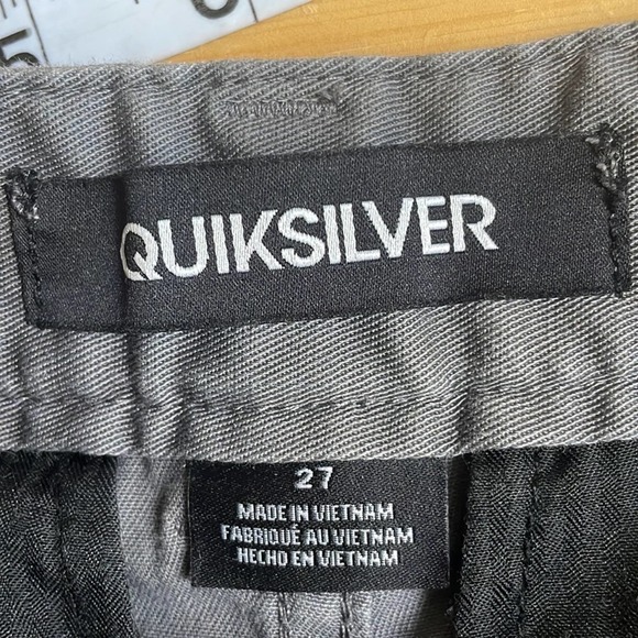 **SALE**3/$15! Quicksilver flat front gray shorts men’s 27 - Picture 9 of 13